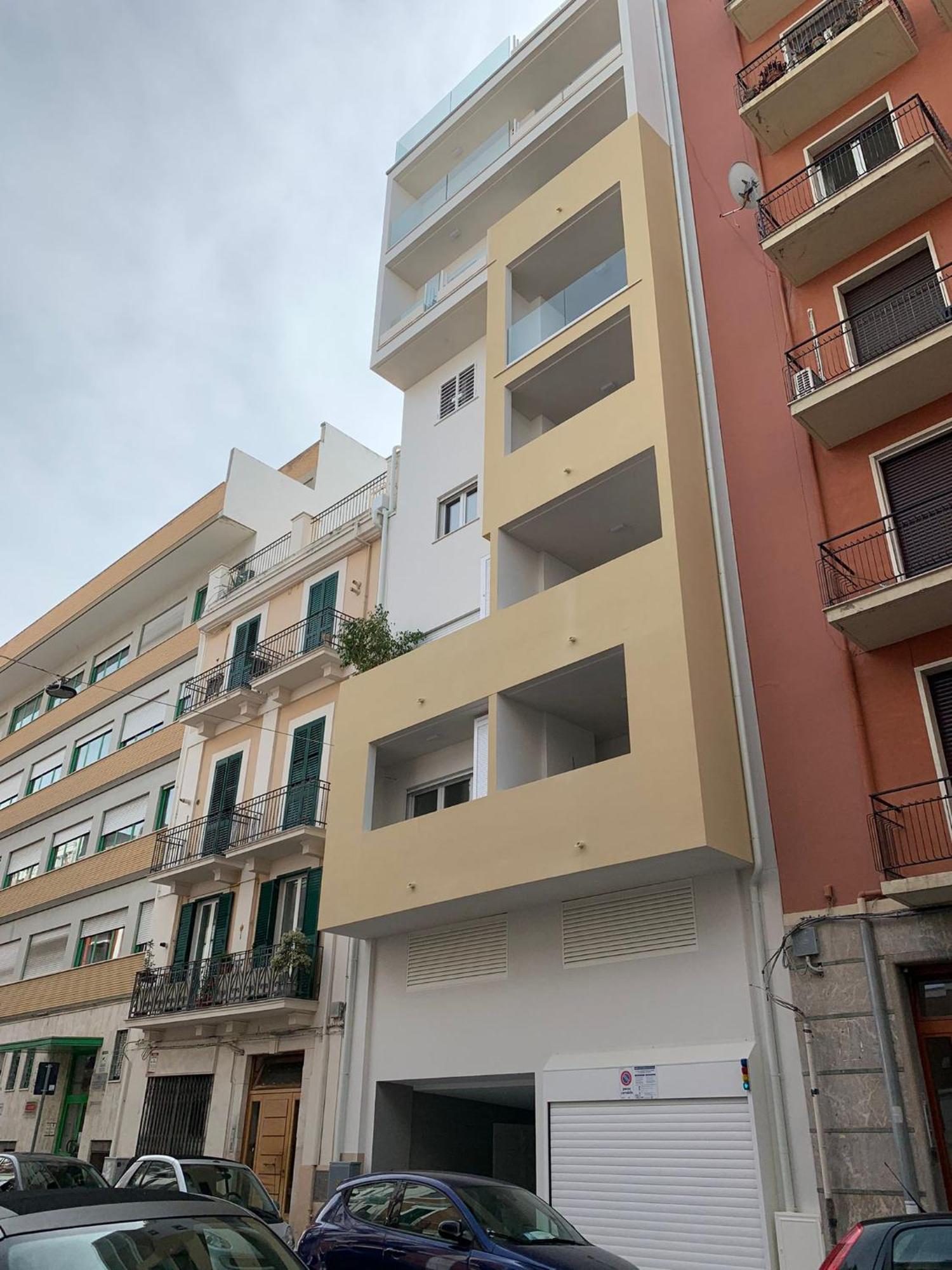 Appartement Domus13-With Private Parking à Bari Extérieur photo