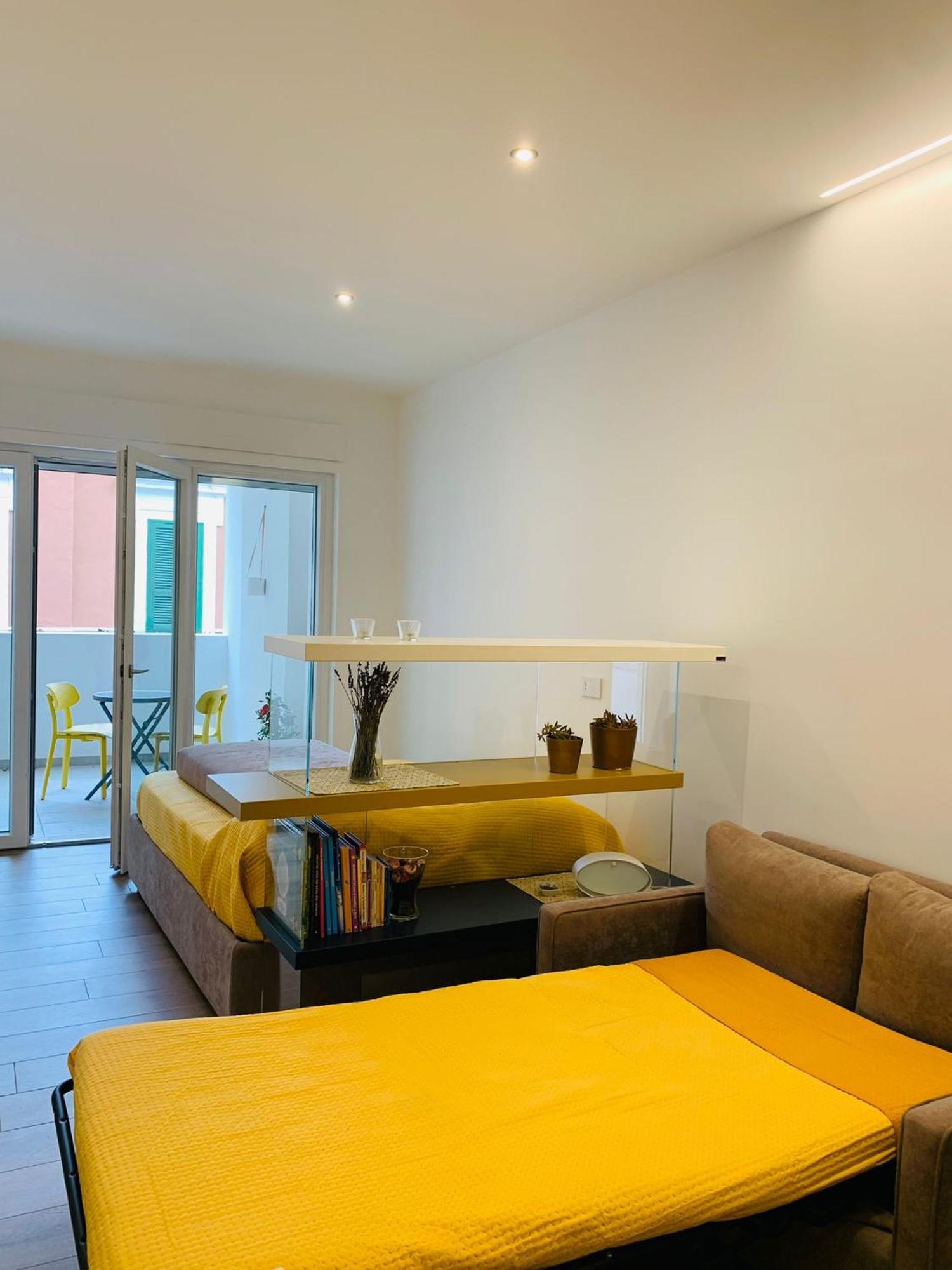 Appartement Domus13-With Private Parking à Bari Extérieur photo
